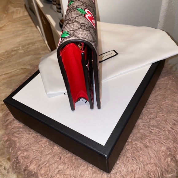 NEW!💕Gucci Beige card chain  Gucci GG 🍎 - Picture 4 of 10